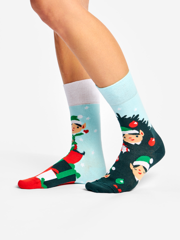 Hľadáte originálny a nezvyčajný darček? Obdarovaného zaručene prekvapí Veselé ponožky Elfovia a darčeky 